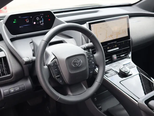 Toyota bZ4X Premium 71 kWh 20 inch/Stoelventilatie