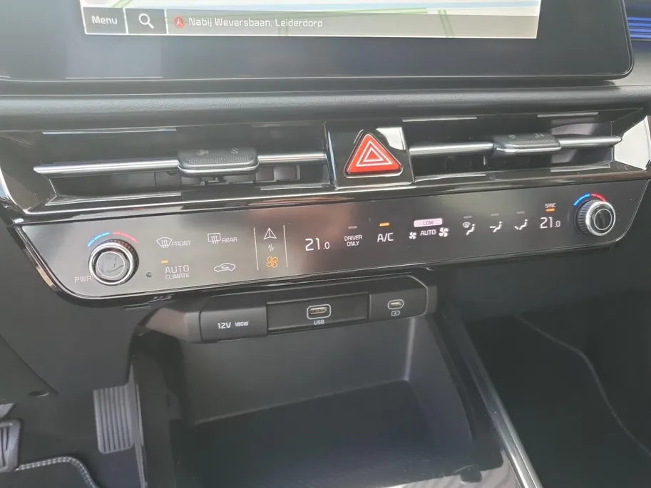 Kia Niro 1.6 GDi Hybrid DynamicLine | Trekhaak | Navigatie | Camera | Adaptieve cruise control | Apple Carplay / Android Auto | Verbruik 1 op 20!
