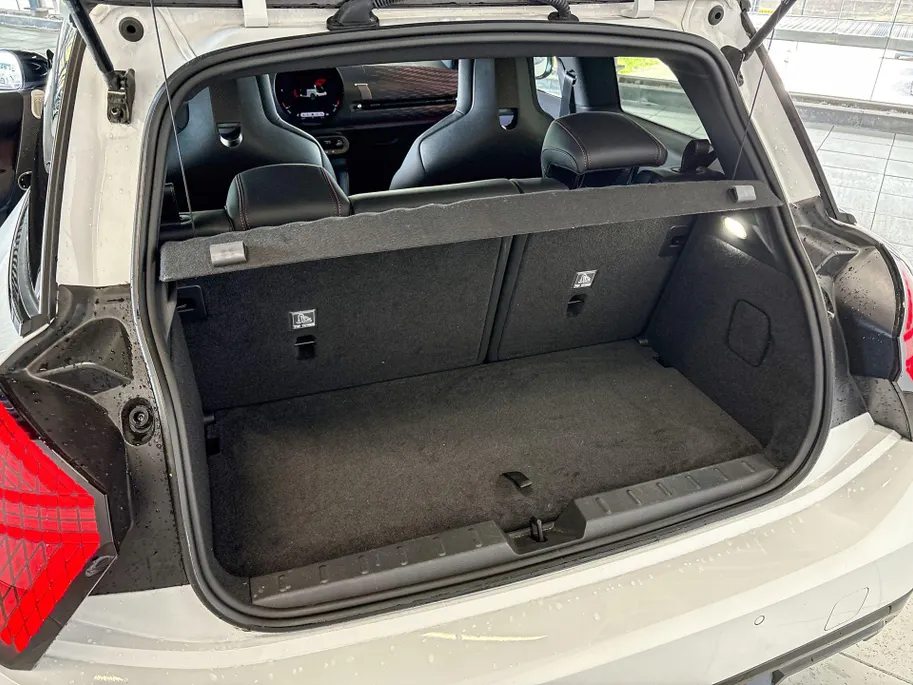MINI Cooper 3-deurs Electric SE John Cooper Works Uitvoering Pakket XL