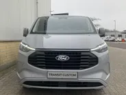 Ford Transit Custom 320 2.5 PHEV 233 pk L2H1 Limited Dubbele cabine Nieuwe Dubbele Cabine direkt leverbaar in meerdere kleuren