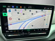 Volkswagen ID.4 Limited Edition 52 kWh accu 170 PK · Achteruitrijcamera · Draadloze telefoonverbinding ·