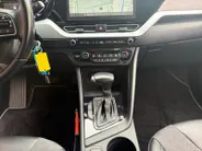 Kia Niro 1.6 GDi Hybrid DynamicLine | Navigatie | Apple Carplay / Android Auto | Climate Control | Achterruitrij Camera | Lichtmetalen Velgen |