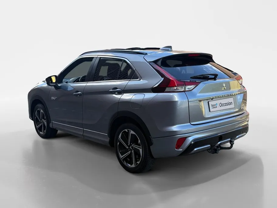 Mitsubishi Eclipse Cross 2.4 PHEV Instyle Trekhaak | Stoel verwarming | Achteruitrijcamera | Leder | Cruise control