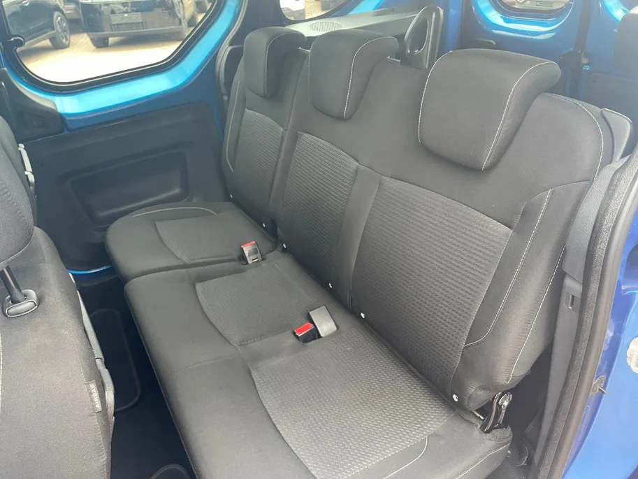 Dacia Dokker 1.2 TCe S&S Ambiance *Navigatie*Parkeersensoren*Cruise Control*Airco*Tel Bluetooth*Leuke auto!