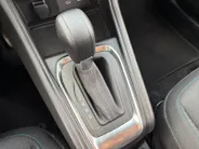 Renault Captur 1.3 mild hybrid 160 *Automaat*Navi via Carplay*Camera*Parkeersensoren*Stoelverwarming*Cruise Control*Zeer nette auto!