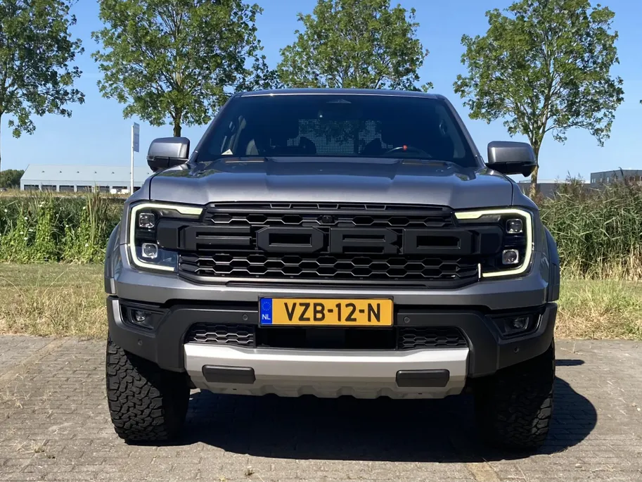 Ford Ranger 3.0 V6 Ecoboost Raptor 291 pk 4WD Automaat Benzine -grijs kenteken 2 persoons - elektrische rollertop - heavy duty vering