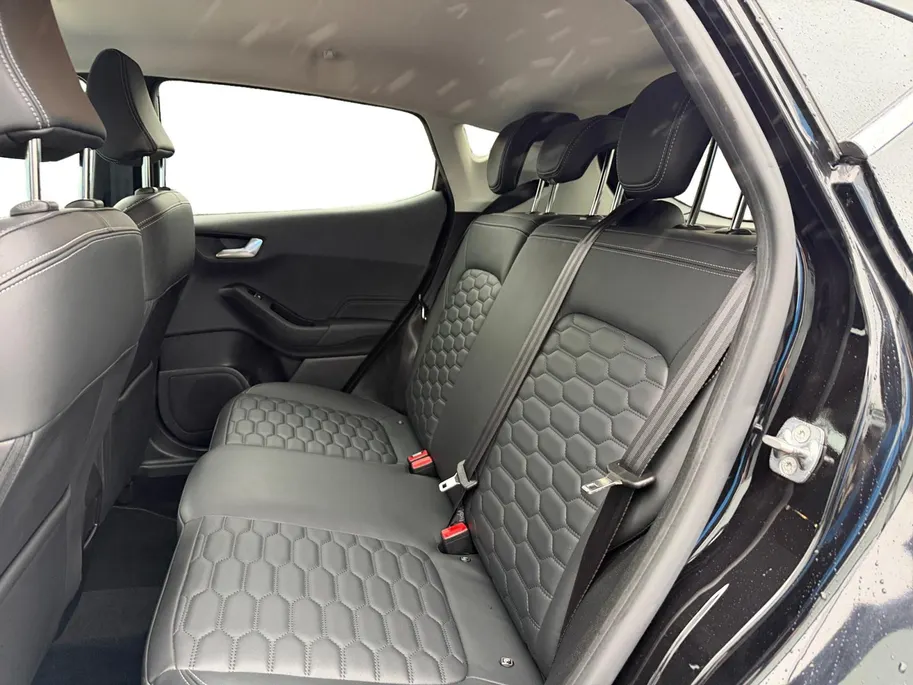 Ford Fiesta 1.0 EcoBoost Vignale | Adaptieve Cruise Control | Dodehoek Detectie | Winter Pack | B&O Audio | Lederen Bekleding | Apple/Android Carplay |