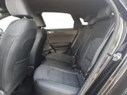 Kia Ceed 1.0T Design Edition | Stoel en stuurverwarming | Dodehoek detectie | Navigatie | Camera | Apple carplay / Android Auto | JBL sound system |