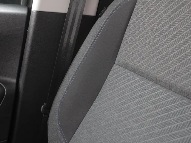 Peugeot Rifter Long 1.2 Puretech Long Allure Automaat | Carplay / Android Auto | Clima | Park sens
