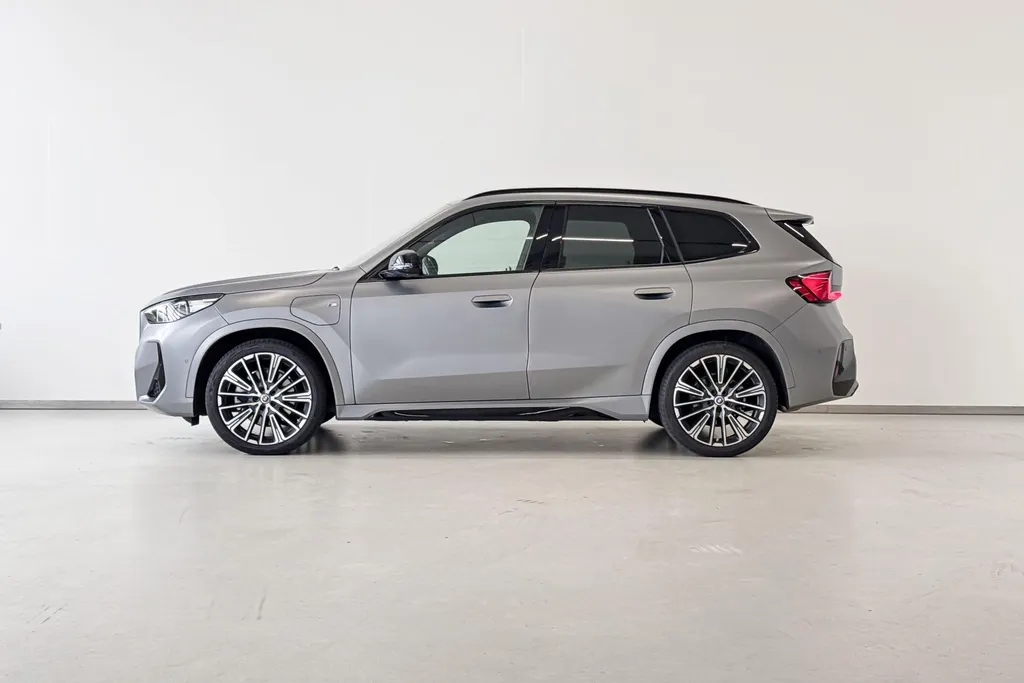 BMW X1 xDrive30e Innovation Pack M Sportpakket Individual
