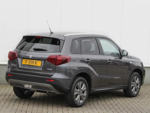 Suzuki Vitara 1.4 Boosterjet Select Smart Hybrid | Snel rijden!