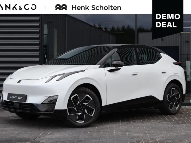Lynk & Co 02