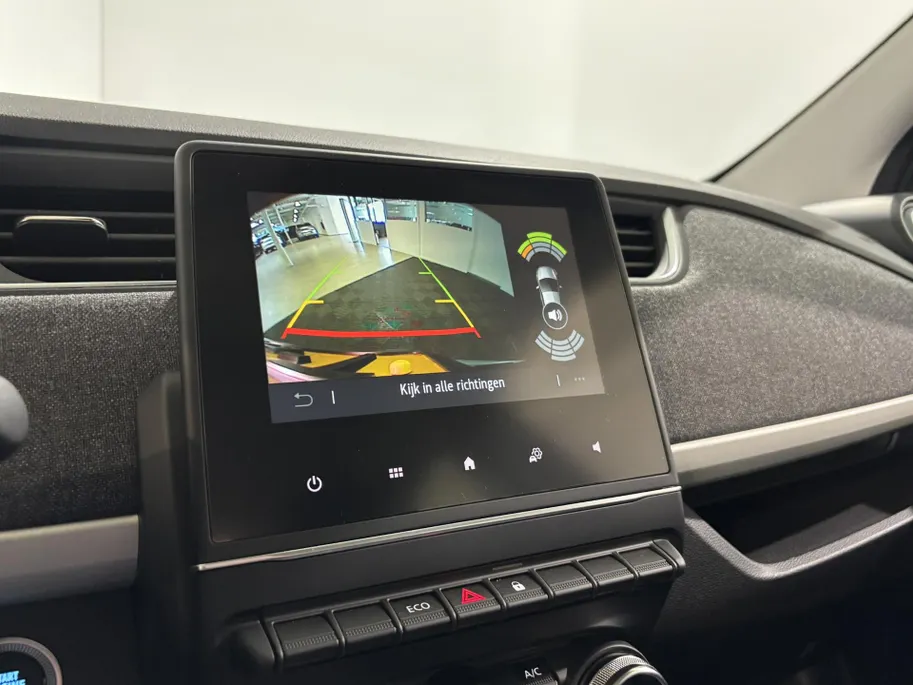 Renault ZOE R135 Evolution 52 kWh Automaat | DEMO | Camera | Parkeersensoren | Apple CarPlay/Android Auto | Climate Control | Full LED | Lichtmetalen Velgen | Digital Cockpit | Cruise Control |