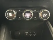Renault Captur 1.6 E-Tech PHEV 160 Intens | Apple Carplay/Android Auto | Parkeercamera | Cruise Control