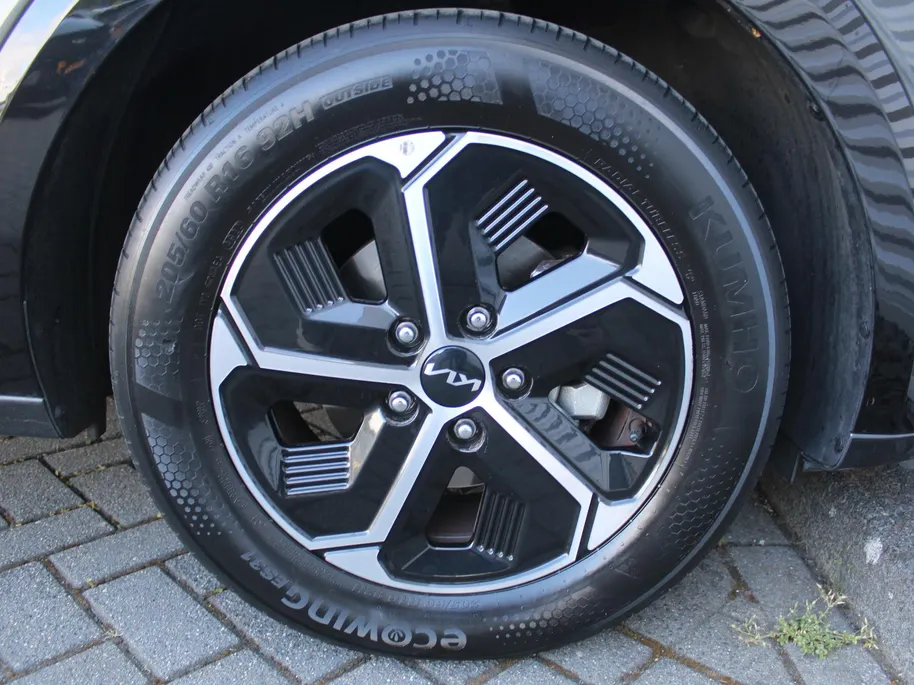 Kia Niro 1.6 GDi Hybrid DynamicLine | Camera | Clima | Cruise | Navi | 16' LM | Keyless | Apple Carplay/Android Auto |
