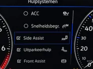 Volkswagen Touareg 3.0TSI 340kW/462PK R-line · Panoramadak · Trekhaak · Leder · Luchtvering