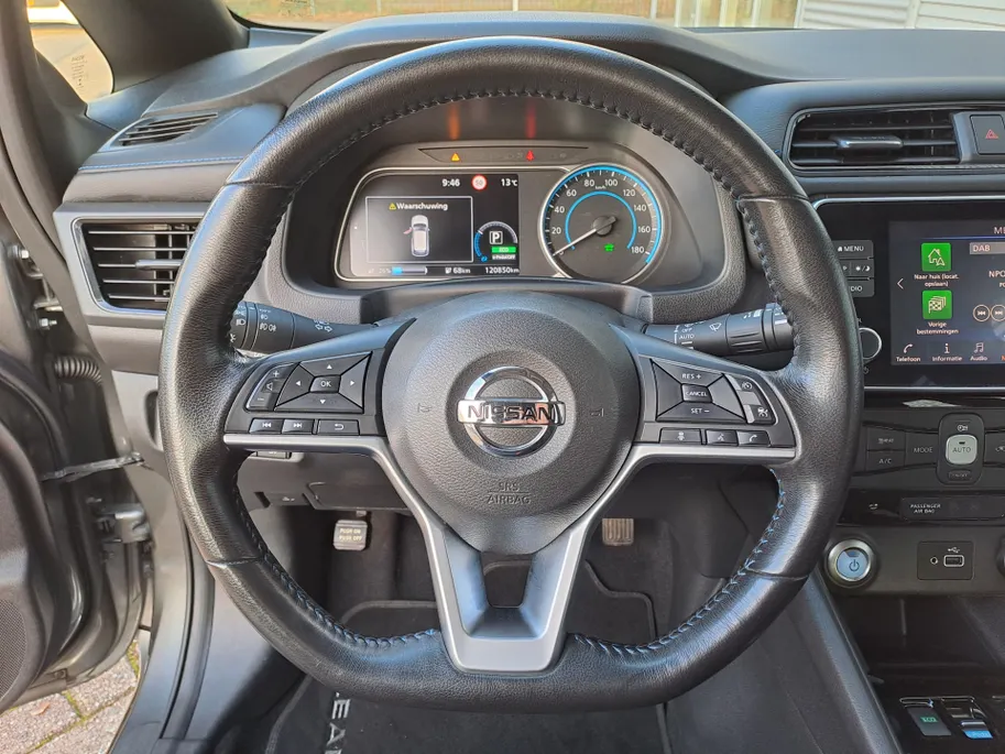 Nissan Leaf Acenta 40 kWh SOH 85.2% | Navi | Camera | Automaat | ECC | Cruise