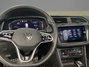 Volkswagen Tiguan 1.4 TSI 245pk DSG eHybrid R-Line Business+ · Panoramadak · Camera · IQ.Light · Apple/Android Car Play · Navigatie · 19'' Inch ·