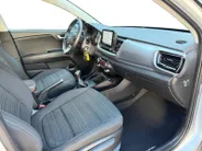 Kia Stonic 1.0 T-GDi MHEV DynamicLine | Volledig dealer onderhouden | Trekhaak | Navigatie | Apple CarPlay & Android Auto |