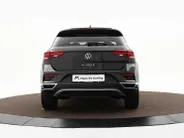 Volkswagen T-Roc 1.5 TSI 150pk Sport Business R · Panoramadak · Camera · Standkachel · Stoelverwarming · Navigatie · 19' Velgen · Elek. Inklapbare Spiegels ·