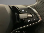 Škoda Kodiaq 1.5TSI 150kW/204PK PHEV Sportline · Panoramadak · Trekhaak · 360°Camera + Parkeersensoren · Canton Audio ·  Garantie t/m 13-05-2027