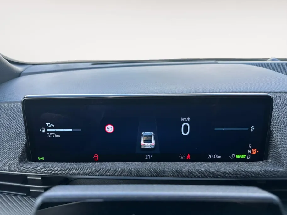 Ford Mustang Mach-E Extended Premium RWD 88 kWh | Uit Voorraad Leverbaar | Prijs Inclusief 2000 Euro Ford Voordeel | 600km WLTP Rijbereik | 19' Lichtmetalen Velgen | Elektrisch Bedienbare Achterklep met Sensor Besturing