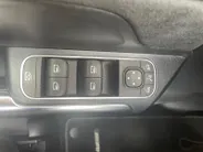 Mercedes-Benz GLA 180 Business Solution AMG *Automaat*Navi+Camera*Trekhaak*Stoelverwarming*Elekt. Achterklep.*1ste Eigenaar!