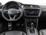 Volkswagen Tiguan 1.5 TSI 150pk DSG R-Line Business+ · Leder · Panoramadak · Apple/Android Car Play · Dodehoeksensor · Elek. Achterklep · 360 Camera · All-season banden · 19'' Inch · EXTRA INRUILKORTING ·