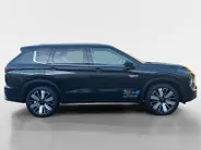 Mitsubishi Outlander 2.4 PHEV Instyle Leer | Electrische stoelverstelling met geheugen | Trekhaak afneembaar | Head-up display | Open dak panorama | 230Volt aansluiting in kofferruimte