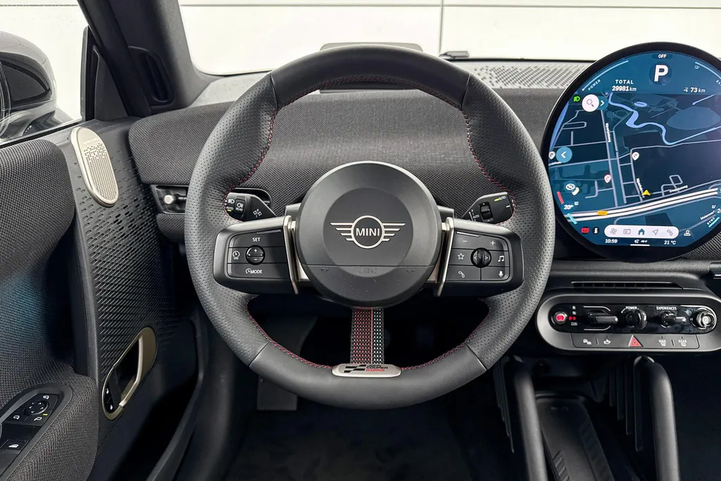 MINI Cooper 3-deurs Electric Cooper SE John Cooper Works XL 54.2 kWh