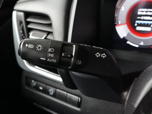 Nissan QASHQAI 1.3 MHEV N-Connecta | Trekhaak | Panoramadak