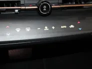 Nissan ARIYA Evolve 66 kWh | 20 inch wielen | Ceramic coating |22 kW ingebouwde lader | Electrische stoel en stuur verstelling | Navigatie | Stoel geheugen | shuif/kanteldak | Stoel verwarming en verkoeling | Zeer mooie auto |