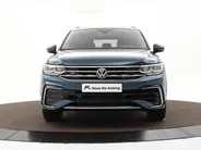 Volkswagen Tiguan 1.4 TSI eHybrid 245pk DSG R-Line Business · Camera · Dodehoeksensor · Stuur- & Stoelverwarming · Matrix LED · Keyless · 19'Velgen ·