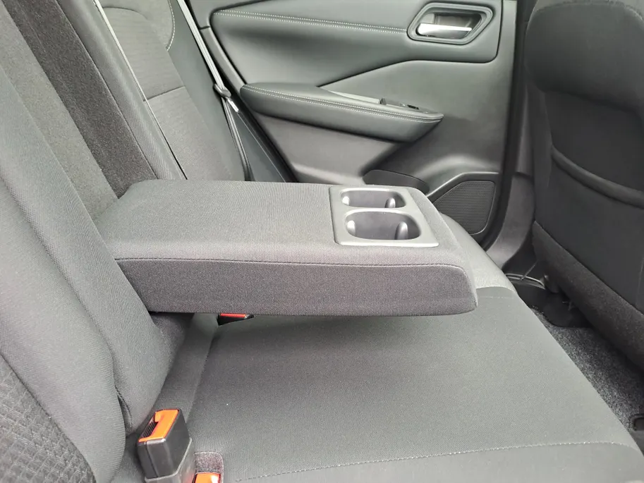 Nissan QASHQAI 1.3 MHEV Xtronic N-Connecta | Apple Carplay/Android Auto | Navi | 360 Camera | Automaat | Pano Dak | Cruise control adaptief