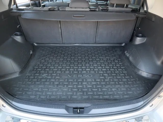 Toyota Verso 1.8 VVT-i Aspiration Automaat | Panoramadak | Trekhaak