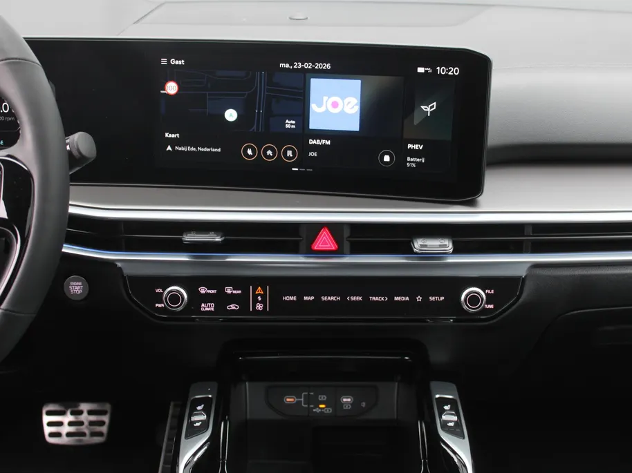 Kia Sorento 1.6 T-GDi Plug-in Hybrid 4WD ExecutiveLine 7p | Stuur-/stoelverwarming + ventilatie | Schuifdak | Leer | 360 Camera | Elek. stoelverst. | HUD | LED | 19' LM |