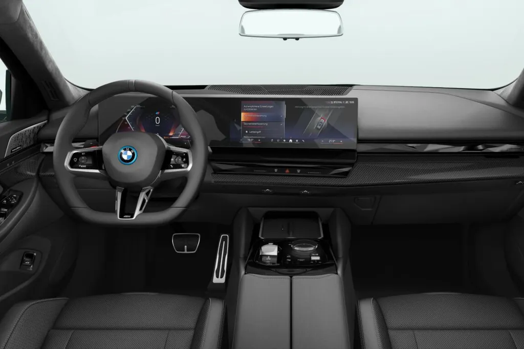 BMW 5 Serie Touring 550e xDrive