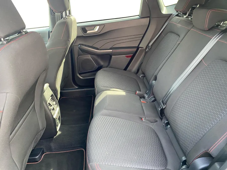 Ford Kuga 2.5 PHEV ST-Line 243PK | NL Auto | Driver Assistance Pack | Winter Pack | Adaptieve Cruise Control | BLIS | Keyless Entry | 360 graden Camera