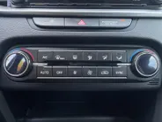 Kia Ceed 1.0 T-GDi DynamicLine | Navi | Clima | Camera | Lane Assist | Apple Carplay | Android Auto