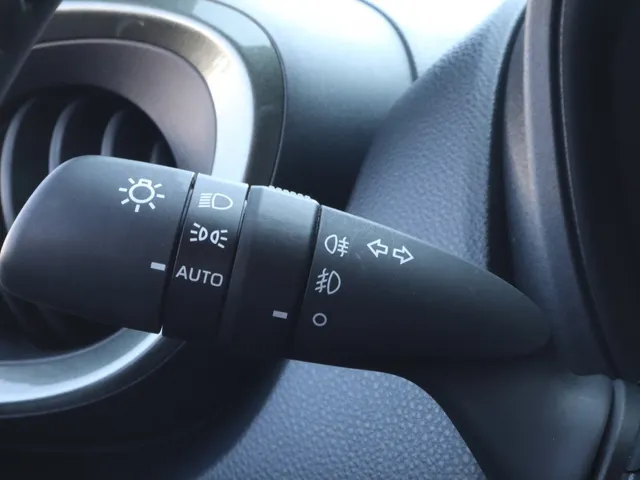 Toyota Aygo X 1.0 VVT-i MT Pulse Bi-tone | Carplay | All Seasons