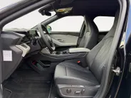 Ford Capri Premium Standard Range RWD 52 kWh | Uit Voorraad Leverbaar | €3.500,- Ready Set Ford Bonus | 374km WLTP Rijbereik | Warmtepomp | Draadloze Apple Carplay & Android Auto | B&O Premium Audio | Verwarmbare Voorstoelen | Adaptieve Cruise Control