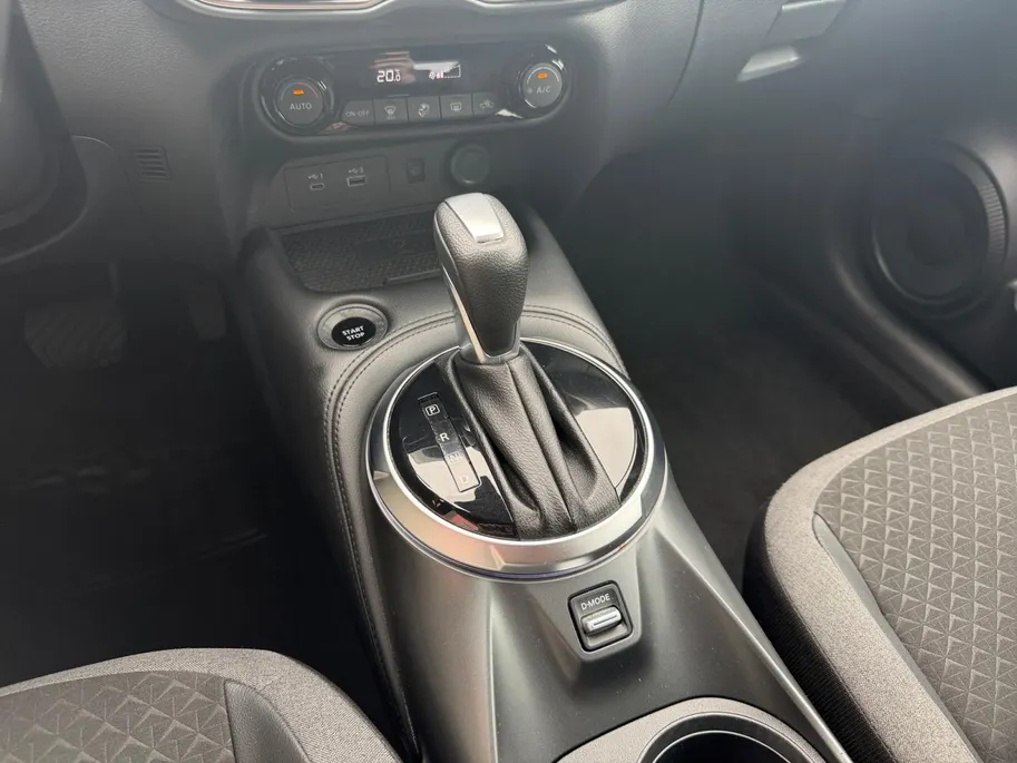 Nissan Juke 1.6 Hybrid N-Connecta | Navigatie | Apple Carplay/ Android Auto | Achteruitrijcamera | Climate Control | Parkeersensoren voor & achter |