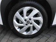 Toyota Aygo X 1.0 VVT-i S-CVT first | Camera | Android Auto/Apple Carplay | Cruise | Clima | Automaat | 17' LM |