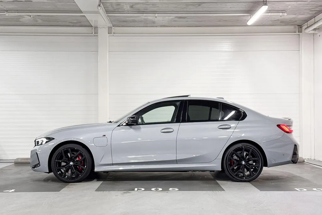 BMW 3 Serie Sedan 330e