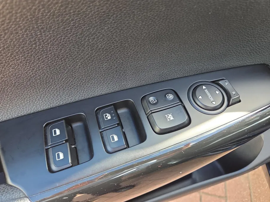 Kia Picanto 1.0 MPi DynamicLine | Camera | Cruise Control | Navigatie | Carplay | LM Velgen | 12 Maanden BOVAG Garantie |