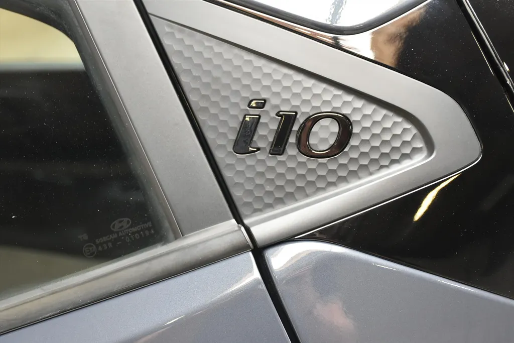 Hyundai i10 1.0i Automaat Comfort Smart | Navi | Camera
