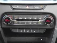 Kia Ceed Sportswagon 1.0 T-GDi MHEV Design Edition | Stuur-/stoelverwarming | Cruise adapt. | Camera | 16' LM | Elek. achterklep | JBL audio | LED |
