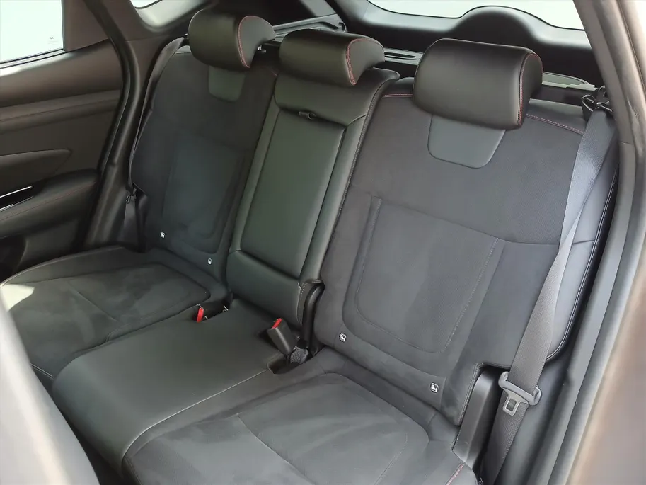 Hyundai Tucson 1.6 PHEV 2WD Aut N Line / Navigatie / Climate en Cruisecontrol! /