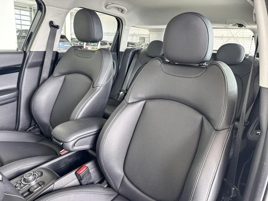 MINI Countryman Cooper S E ALL4 Classic Uitvoering