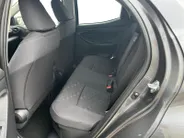 Toyota Yaris 1.5 Hybrid 115 Comfort | Parkeercamera | Climate control | Apple Carplay/Android Auto | Adaptive cruise control | LM-Velgen